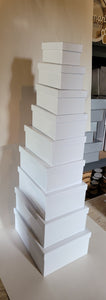 Set of 8 gift boxes