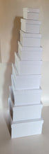 Load image into Gallery viewer, Set of 8 gift boxes
