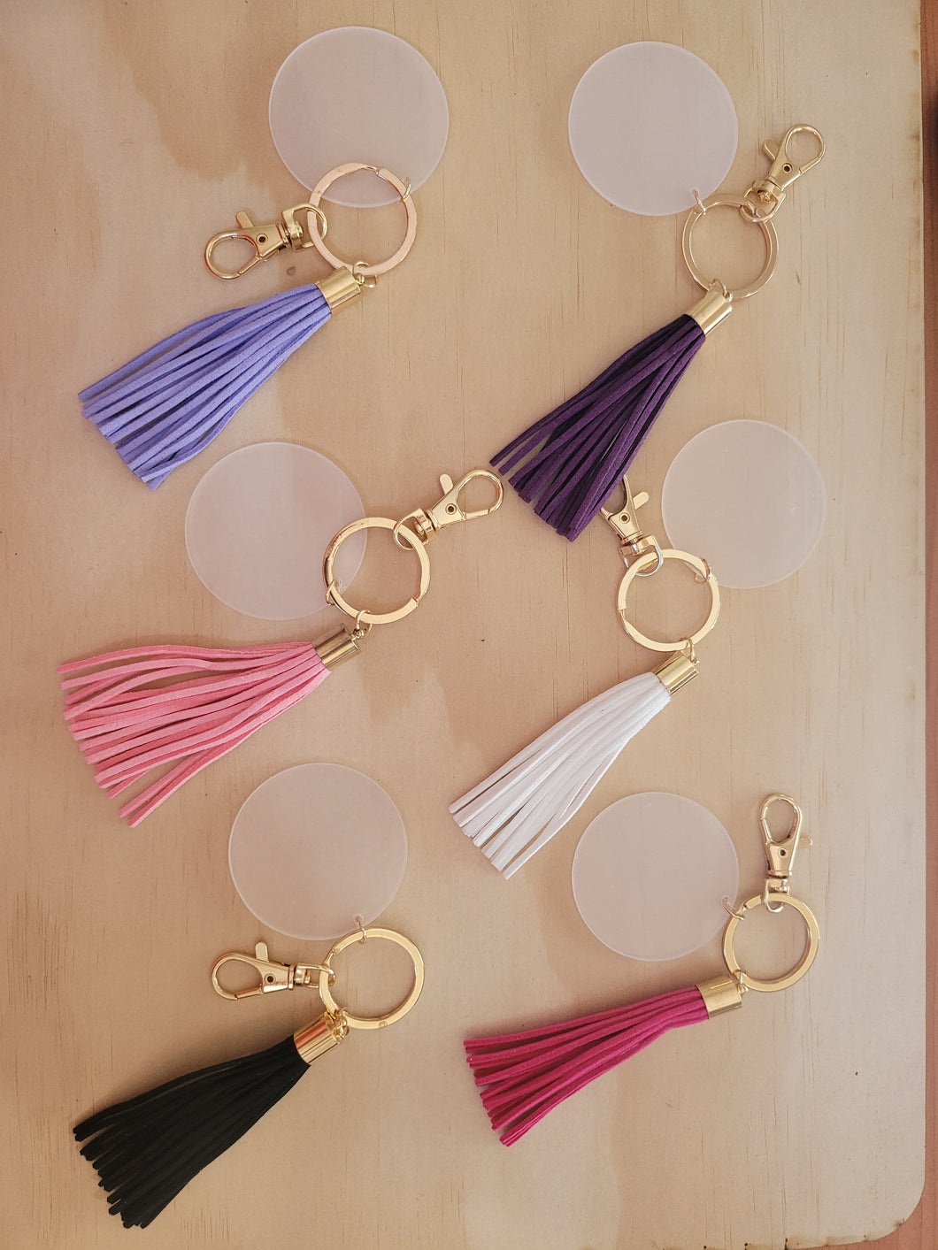 Acrlic key chains with tassle