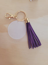 Load image into Gallery viewer, Acrlic key chains with tassle
