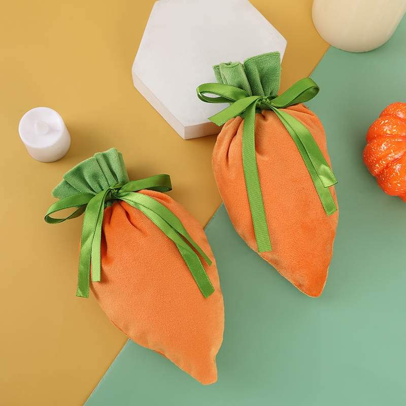 Velvet carrot bags