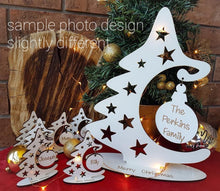 Load image into Gallery viewer, Christmas table setting
