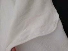 Load image into Gallery viewer, Baby throw sublimation white blanket
